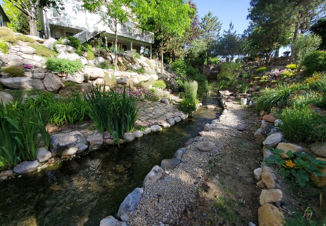 property at 9287 S Avignon Pl