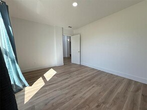 6014 San Marino Ct in Rowlett, TX - Building Photo - Building Photo