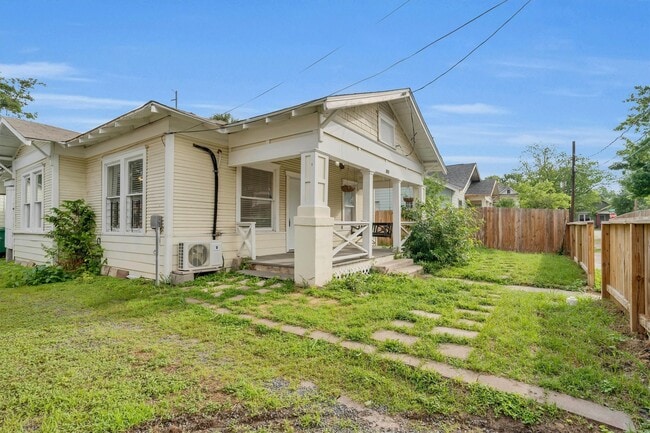 1109 Gargan St in Houston, TX - Building Photo - Building Photo