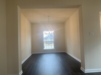 2039 Dade Loop photo'