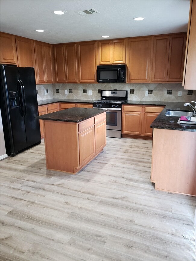 property at 29314 Legends Bluff Dr