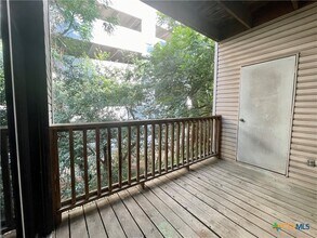 310 Pat Garrison St in San Marcos, TX - Building Photo - Building Photo