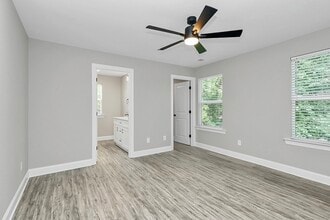 911 Yellowstone Dr in Charlotte, NC - Building Photo - Building Photo