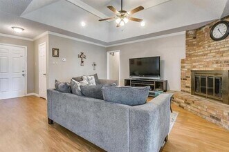 3821 Huntwick Dr in Fort Worth, TX - Building Photo - Building Photo