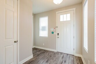 5093 Summerdale Dr in Herriman, UT - Foto de edificio - Building Photo