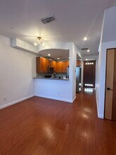 5303 Satsuma Ave, Unit 113 in North Hollywood, CA - Building Photo - Building Photo