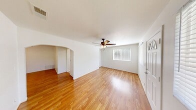 318 Marian Way in Banning, CA - Building Photo - Building Photo