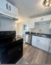 359 Adams St in Coatesville, PA - Building Photo - Building Photo