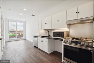 2636 E York St in Philadelphia, PA - Building Photo