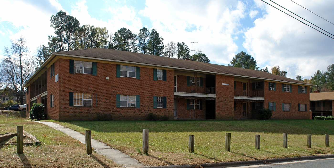 103 W Channing Ave in Durham, NC - Building Photo