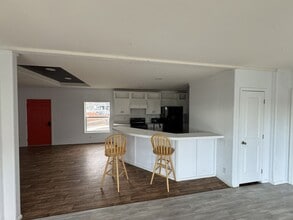 355 Marshall Loop NE in Boardman, OR - Building Photo - Building Photo