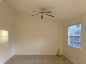 1210 6th Dr in Vero Beach, FL - Building Photo - Building Photo