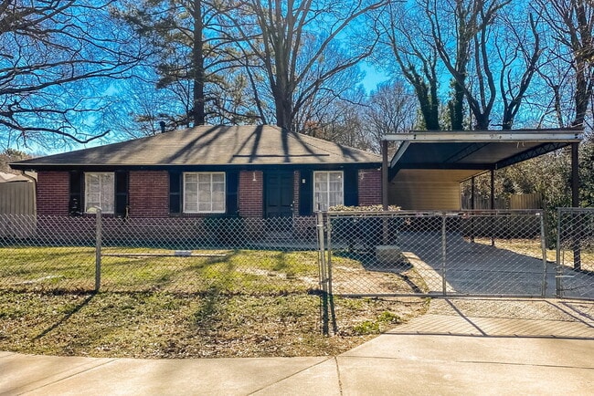 property at 753 Glenn Dr