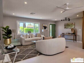 505 E Molino Rd in Palm Springs, CA - Building Photo - Building Photo