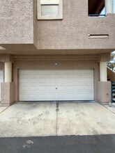 2152 Jasper Bluff St in Las Vegas, NV - Building Photo - Building Photo