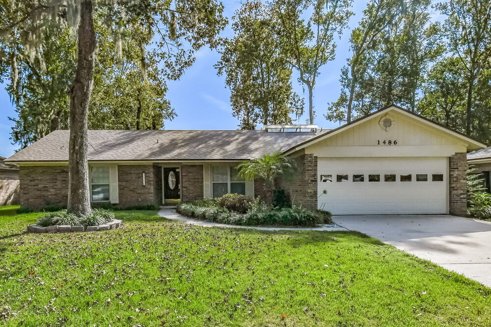 1486 Freckles Ct in Orange Park, FL - Building Photo