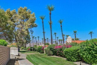 74192 Catalina Way in Palm Desert, CA - Foto de edificio - Building Photo