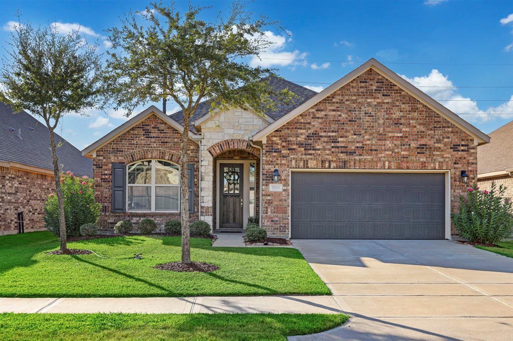 5215 Baroness Ln in Katy, TX - Foto de edificio