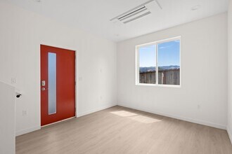 291 Ramona Dr in San Luis Obispo, CA - Building Photo - Building Photo