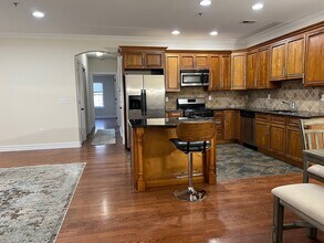 524-532 Maple Ave, Unit 309 in Elizabeth, NJ - Building Photo - Building Photo