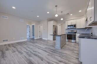 231 E Main St, Unit 231 in Lititz, PA - Building Photo - Building Photo