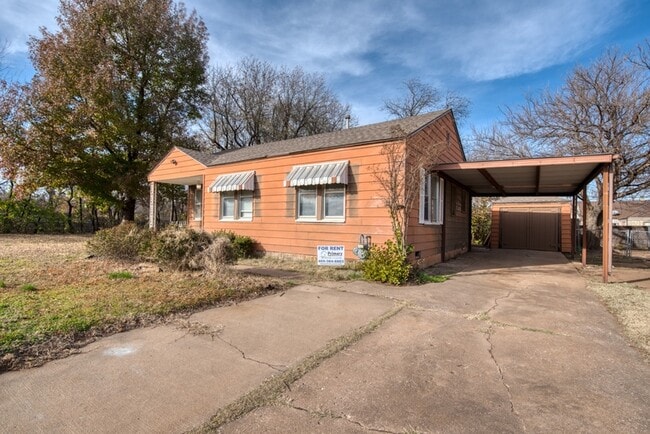 2469 NW 36th Terrace in Oklahoma City, OK - Building Photo - Building Photo