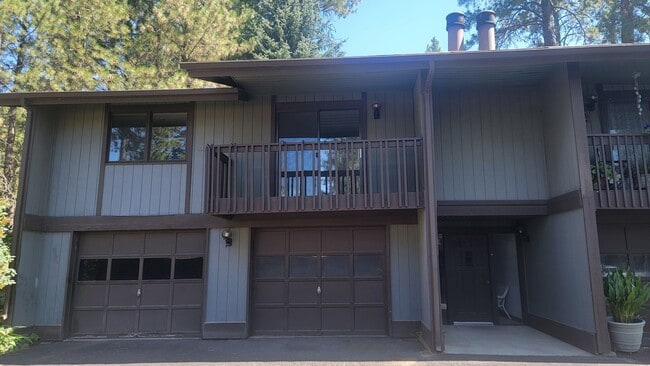 2201 E Casper Dr in Spokane, WA - Building Photo - Building Photo