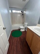 10709 Gentry Ln SW in Albuquerque, NM - Building Photo - Building Photo