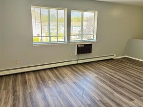 314 Ruth Ct in Middletown, NY - Building Photo - Building Photo