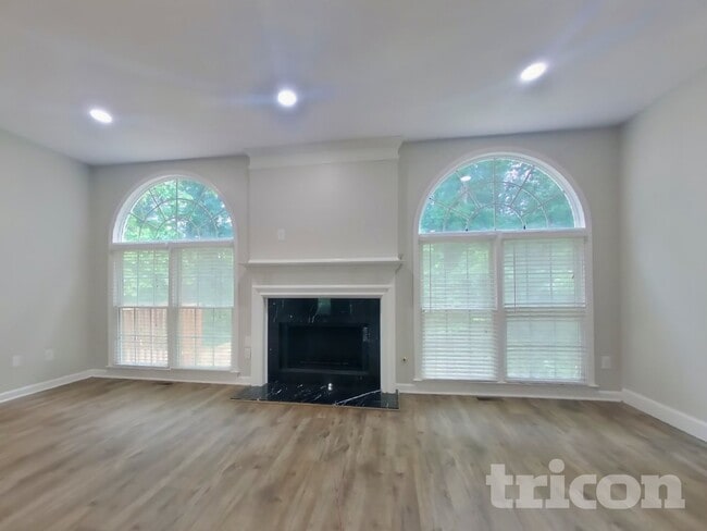 716 Parkside Dr in Woodstock, GA - Building Photo - Building Photo