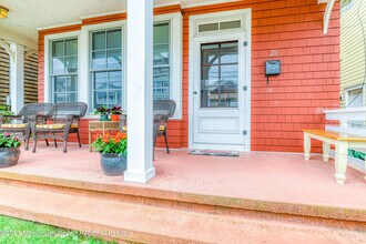 26 Atlantic Ave in Ocean Grove, NJ - Building Photo - Building Photo