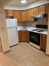 84-17 Lander St in Queens, NY - Building Photo - Building Photo