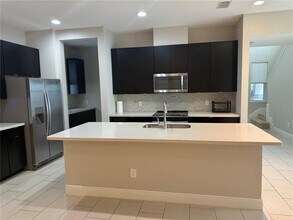 7241 Sunny Mdw in Windermere, FL - Building Photo - Building Photo