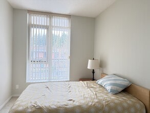 3102 Windsor Gate in Coquitlam, BC - Building Photo - Building Photo