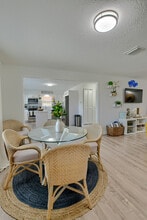 1627 NE 1st St in Boynton Beach, FL - Foto de edificio - Building Photo