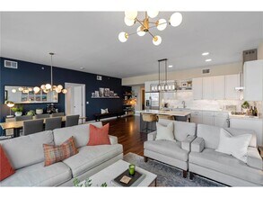 1240 S 2nd St in Minneapolis, MN - Building Photo - Building Photo