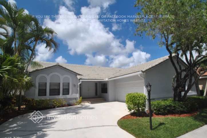 8548 Eagle Run Dr in Boca Raton, FL - Building Photo