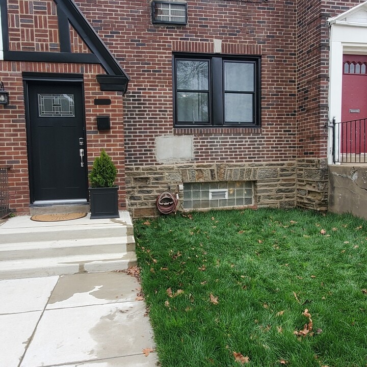 1436 67th Ave, Unit B in Philadelphia, PA - Foto de edificio