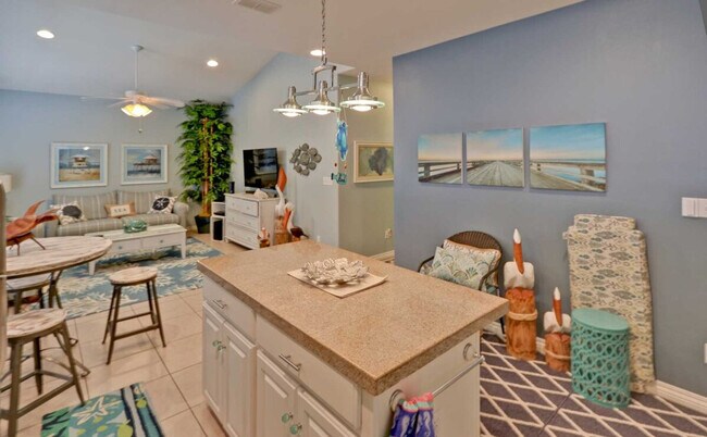 3311 Padre Blvd in South Padre Island, TX - Building Photo - Building Photo