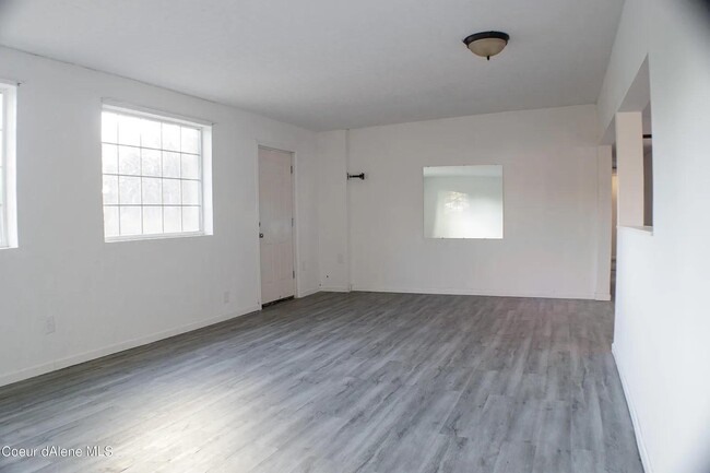 6535 E Cartwright Rd in Coeur d'Alene, ID - Building Photo - Building Photo