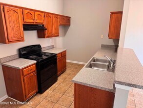 5602 Kaitlyn Dr W in Walls, MS - Building Photo - Building Photo