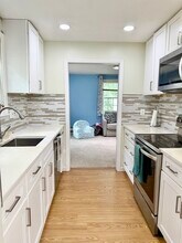 25 Homeward Ln in Natick, MA - Building Photo - Building Photo