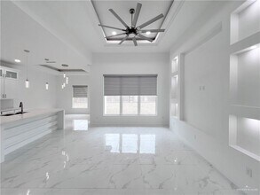 29 E Kennedy Ave in Alton, TX - Building Photo - Building Photo