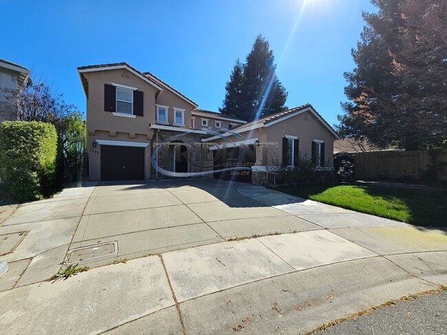 1572 Plum Ct in Yuba City, CA - Building Photo - Building Photo