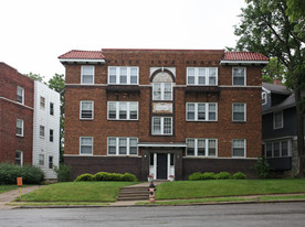 2811 Campbell Apartments