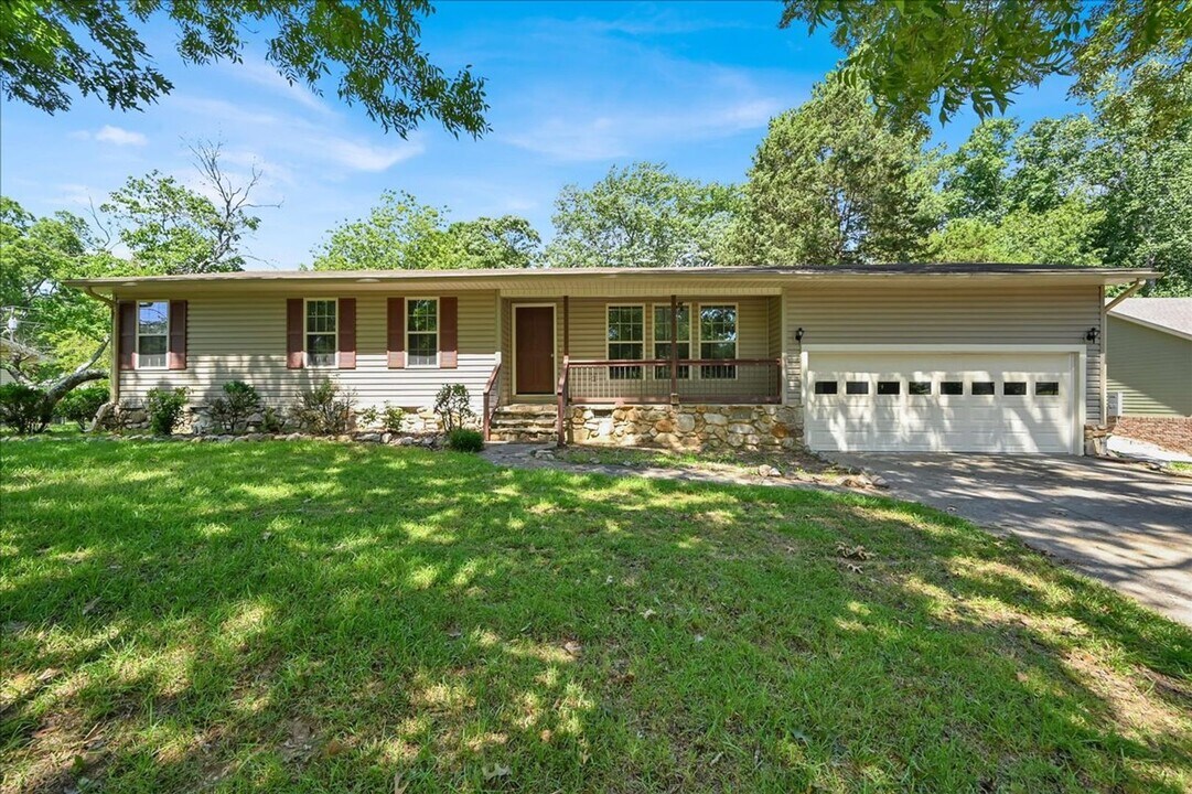 1733 Northwest Dr NW in Cullman, AL - Building Photo