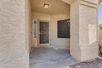 10381 E Celtic Dr in Scottsdale, AZ - Building Photo - Building Photo