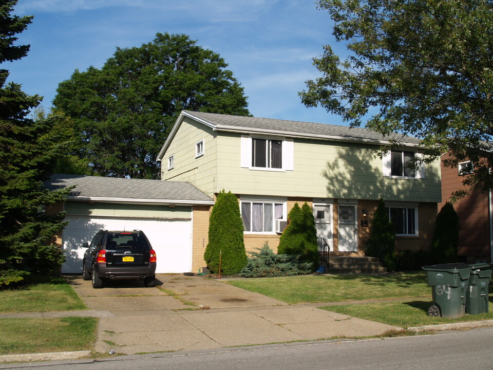 56 Sable Palm Dr in Depew, NY - Building Photo