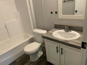 31 Lisa Ln in Greenacres, FL - Building Photo - Building Photo