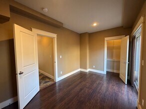 20 W Etruria St in Seattle, WA - Building Photo - Building Photo